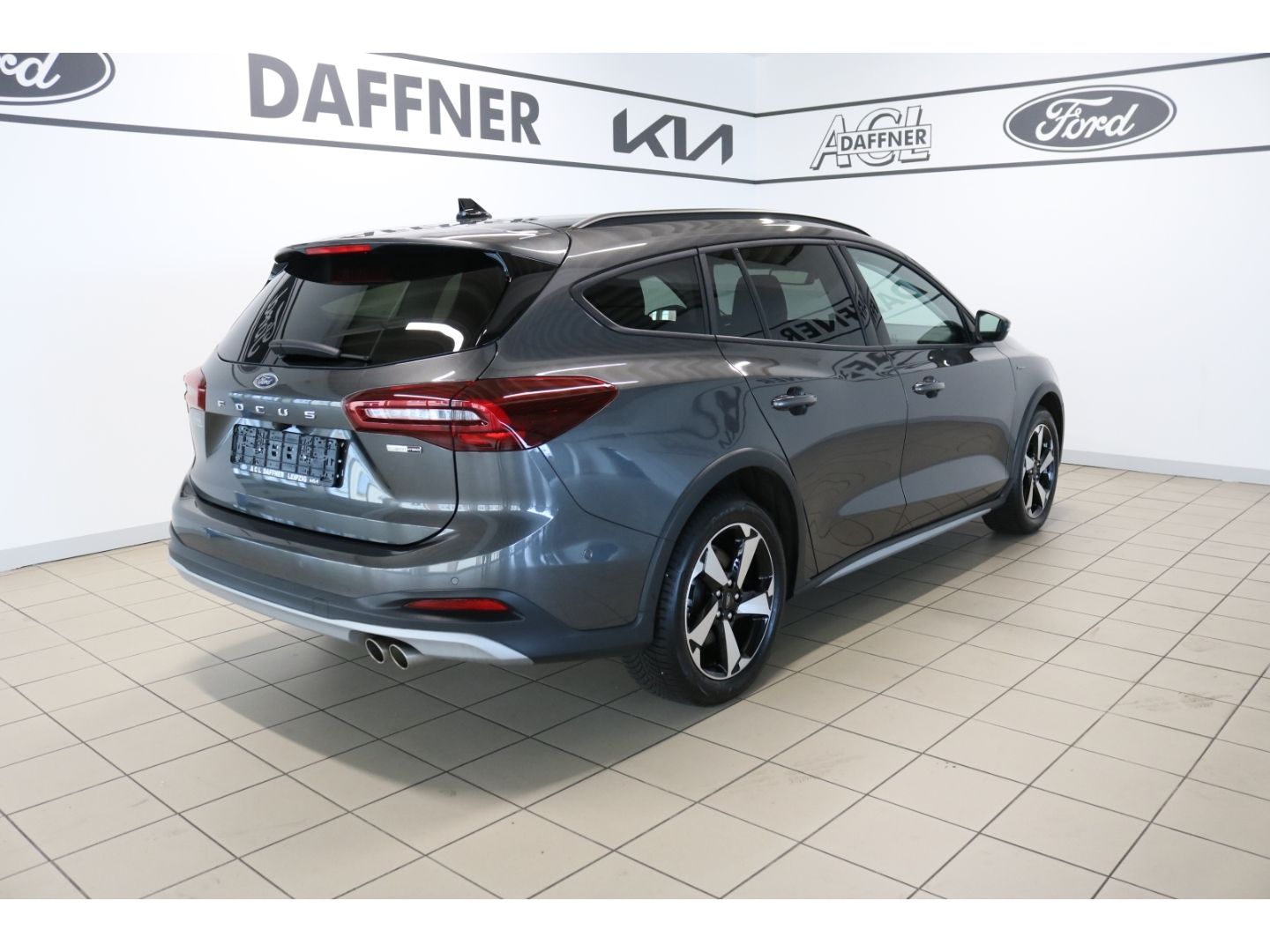 Fahrzeugabbildung Ford Focus Turnier Active X 1.0 EcoBoost Mild-Hybrid