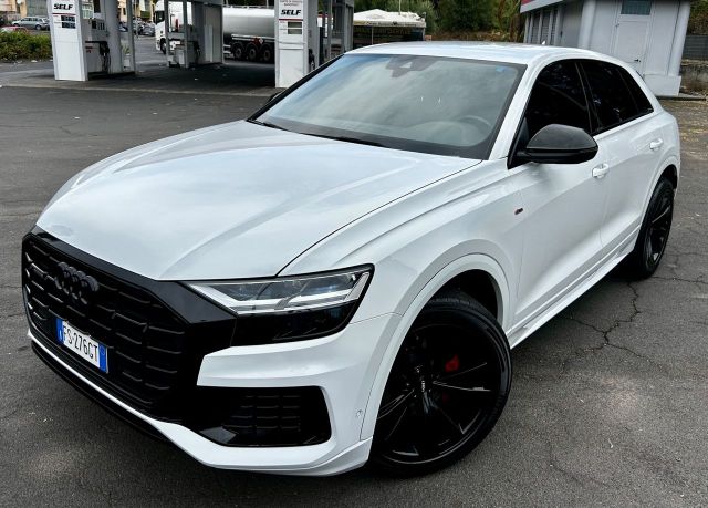 AUDI Audi Q8 50 TDI 286 CV quattro tiptronic Sport