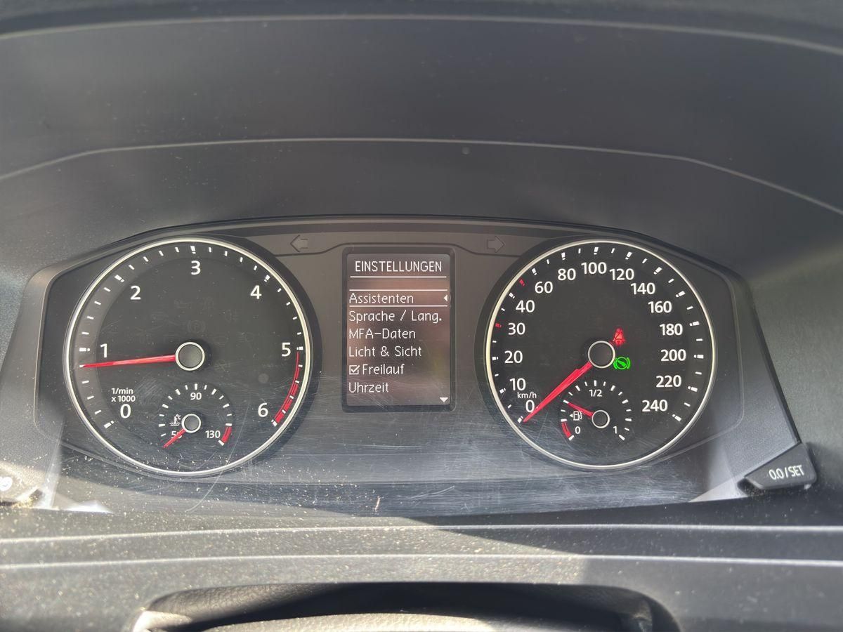 T6 Transporter Kasten 2.0 TDI DSG ACC NAV RFK LE