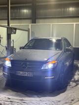 Mercedes-Benz C 350 CDI BlueEFFICIENCY ELEGANCE ELEGANCE - Mercedes-Benz C 350 Gebrauchtwagen in Köln