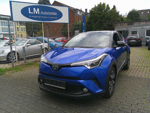 Toyota C-HR Hybrid Style Selection