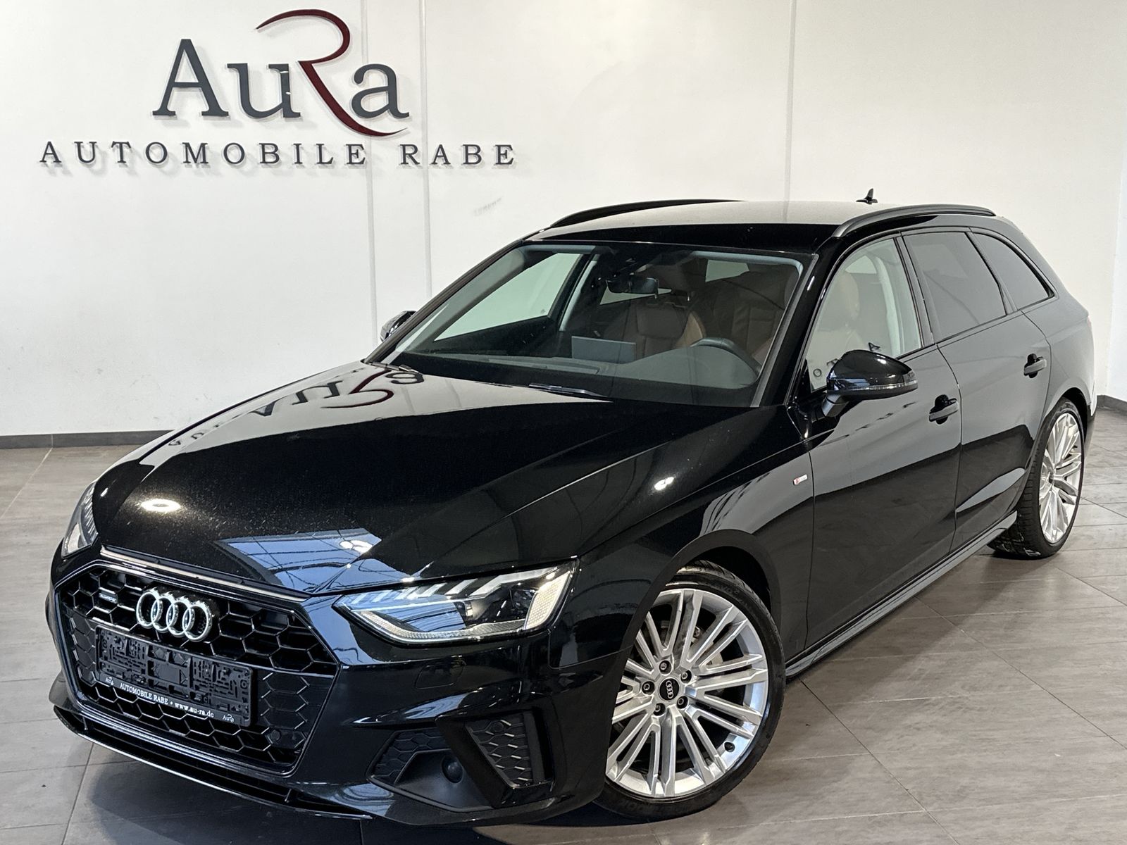 Fahrzeugabbildung Audi A4 Avant 40 TDI Qu S-Line Black NAV+MATRIX+19ZO