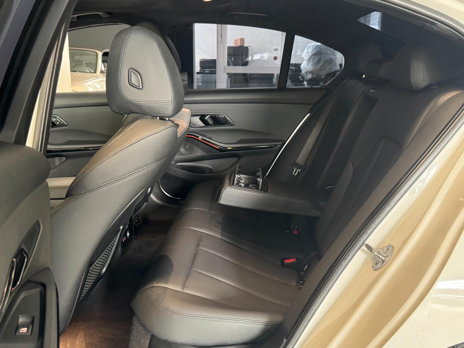 BMW M340i xDrive Performance/Alcantara Himmel /Top