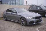 BMW 530 5 Limousine 530 d xDrive M Sport - silberne BMW 530