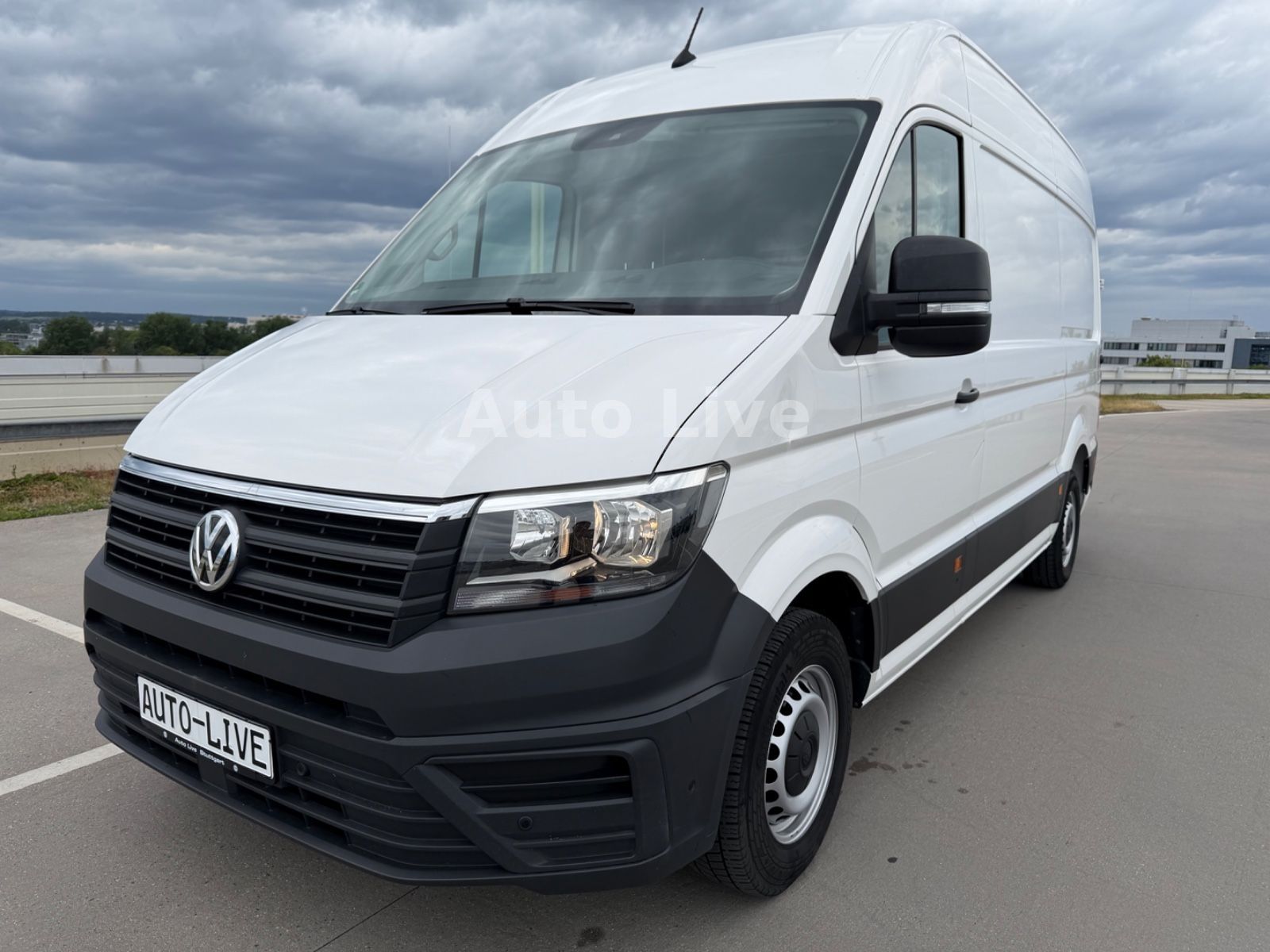 Volkswagen Crafter - 1
