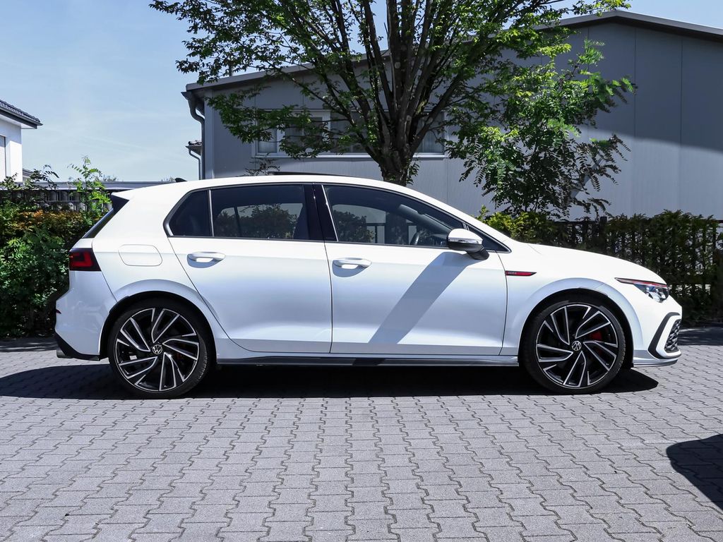 Volkswagen Golf — fotografia 3