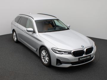 Fahrzeugabbildung BMW 530d Tour HUD ACC Kamera DAB Komfortzugang