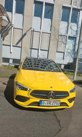 Mercedes-Benz CLA 200  Sonnengelb