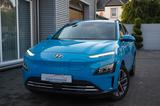 Hyundai KONA Trend W-pump 3Phasen Navi ACC Lenk+SHZ Kame - blaue Hyundai KONA Elektro
