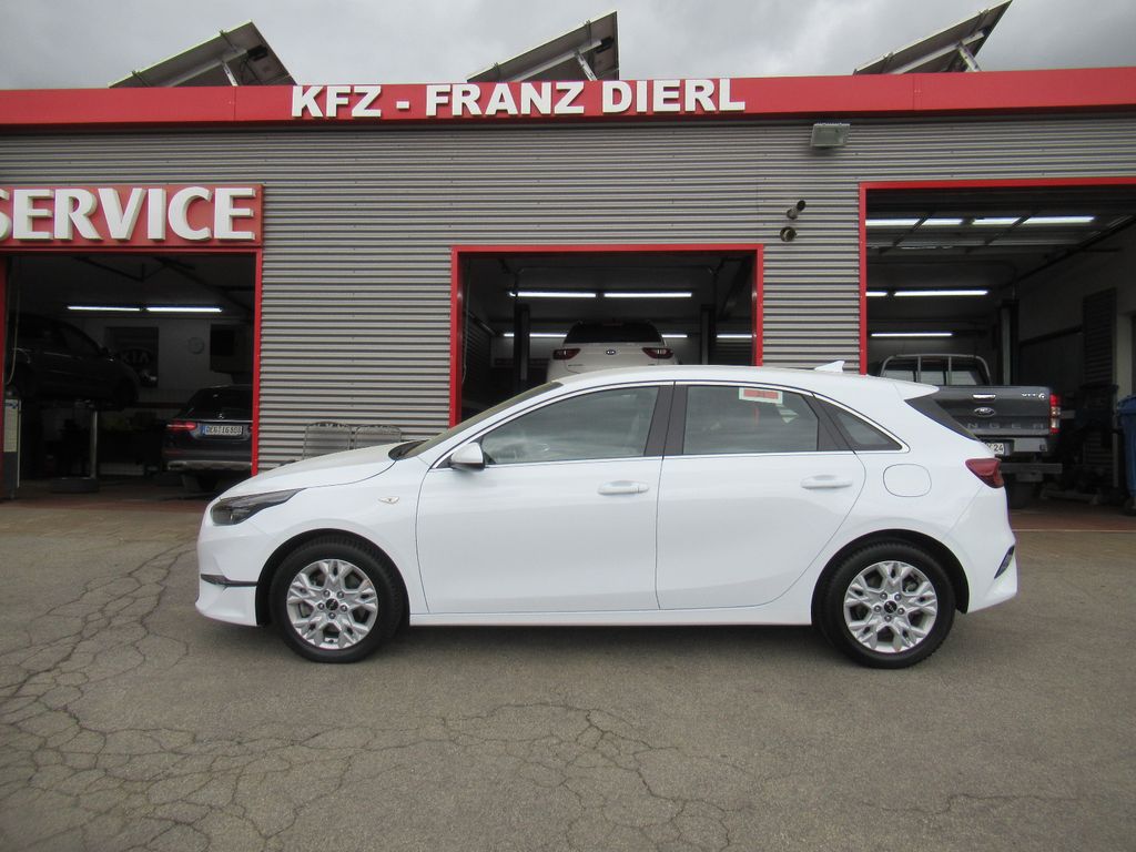 Kia cee'd / Ceed — hlavná fotografia