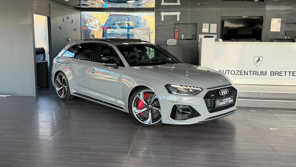 Image of Audi RS4