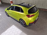 Hyundai i30 2.0 T-GDI N Performance weiss/grün foliert - Hyundai i30 Gebrauchtwagen in Hamburg