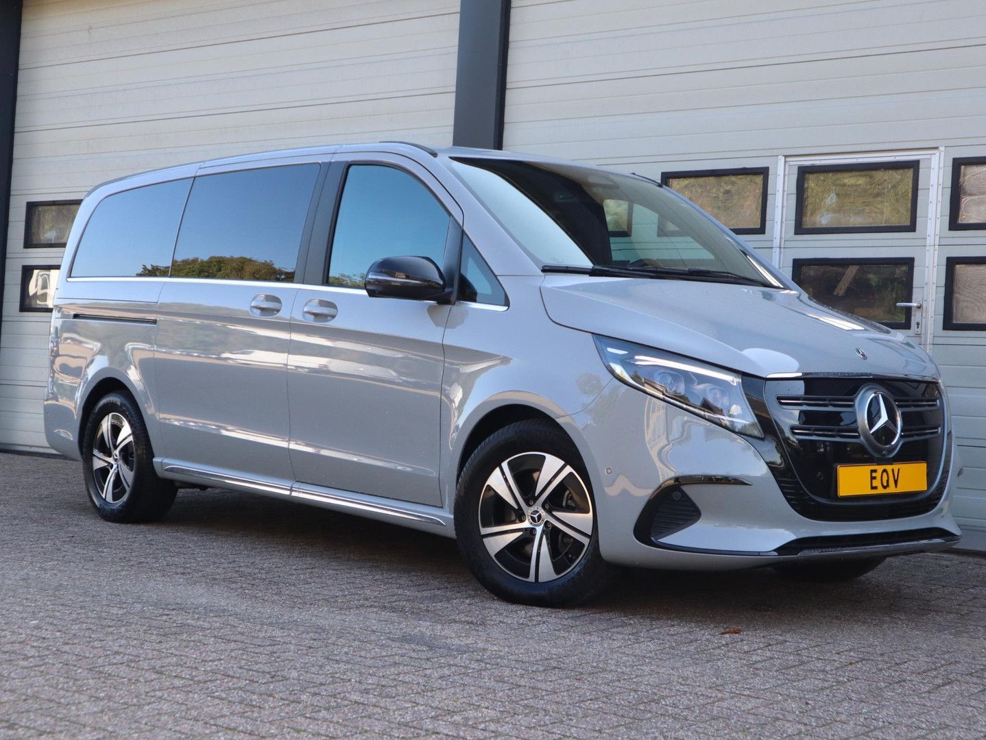 Mercedes-Benz EQV 300 L2 Avantgarde 90 kWh imagem 2