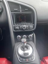 Audi R8 4.2 FSI S tronic quattro Spyder - - Audi R8: R Tronic