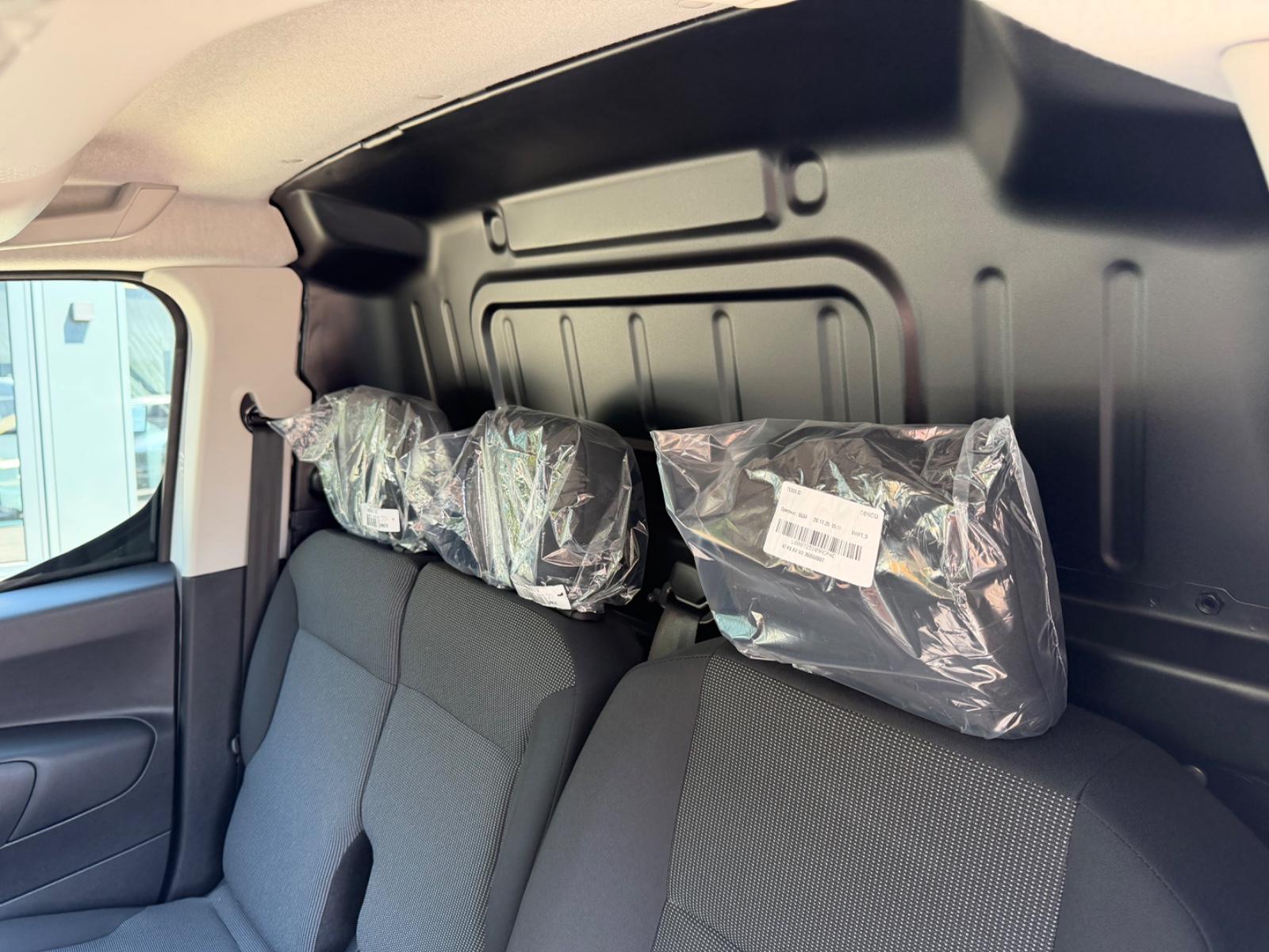 Citroën BERLINGO KASTEN L1H1/M *JAHRESWAGEN*NAVI*KLIMA*