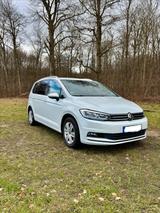 Volkswagen VW Touran 1.5 TSI Highline | 7-Sitze | AHK - VW Touran Gebrauchtwagen in Kiel