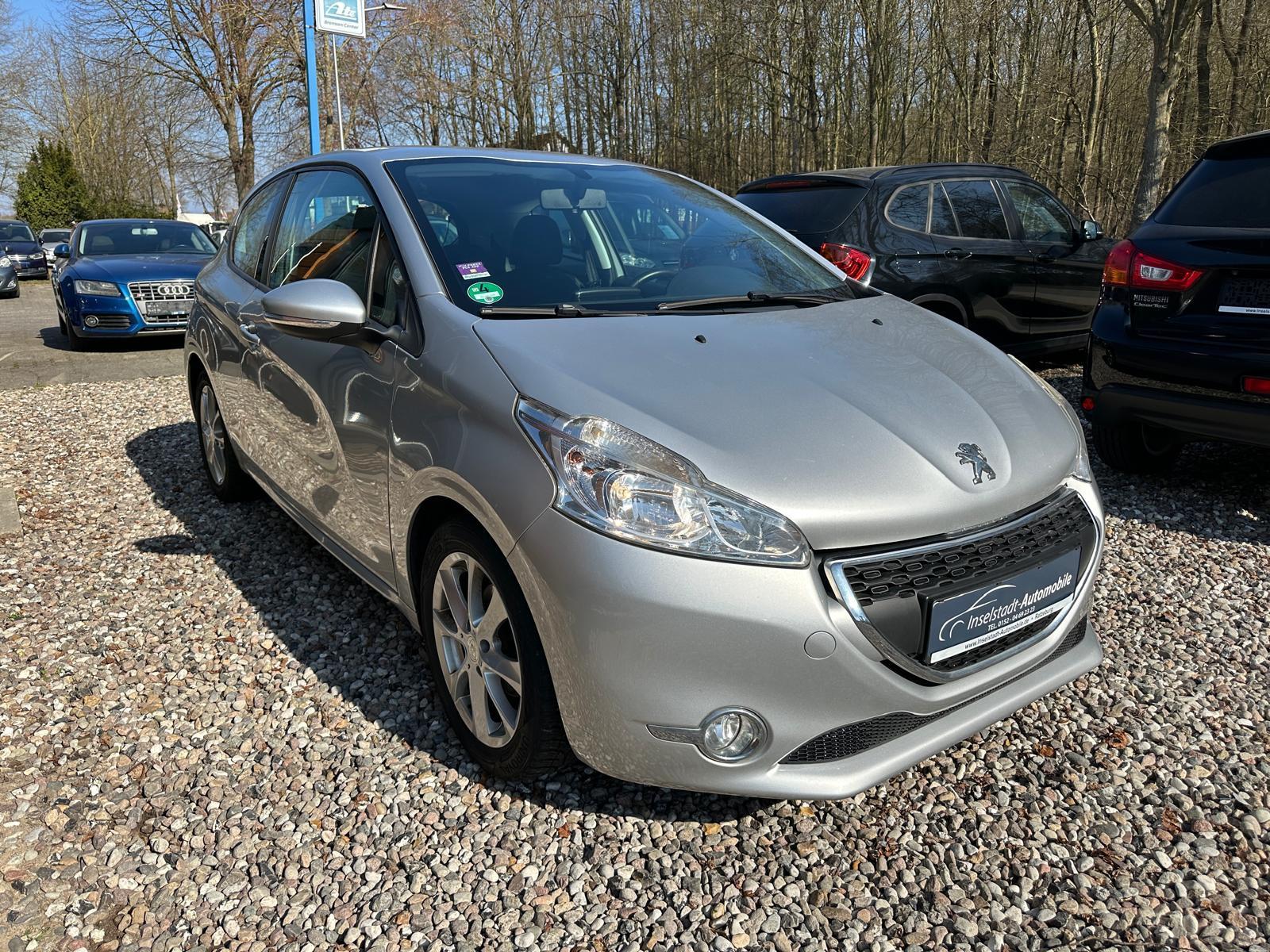 Peugeot 208 Active
