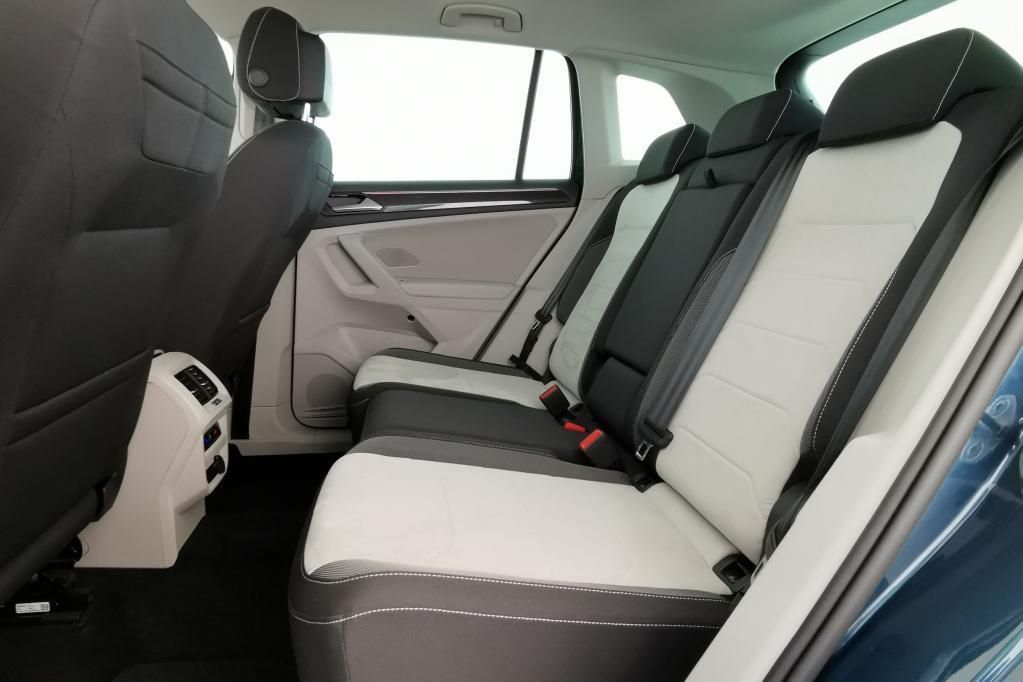 Volkswagen Tiguan Elegance 1.5 TSI DSG RFK*PDC*Tempo*Klima