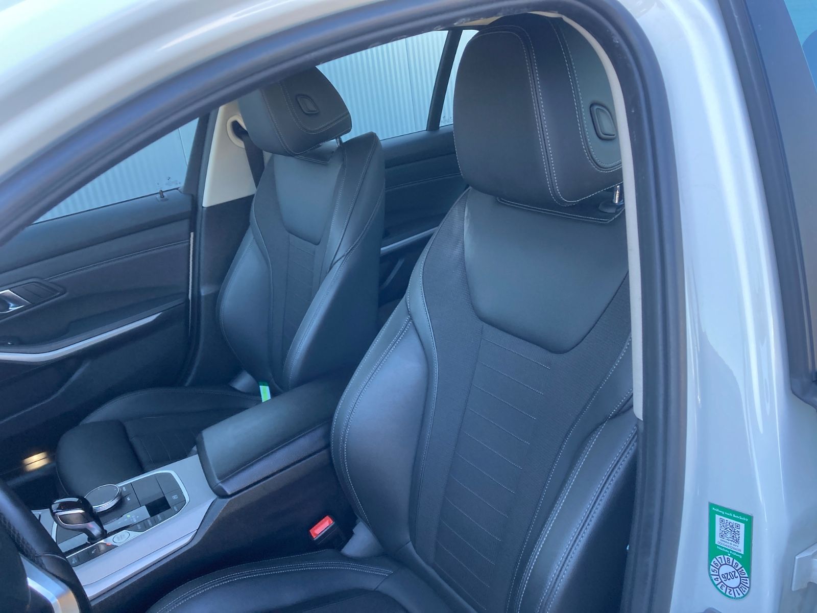 BMW 320iAT *WLAN*LED*DAB*Sportsitze*Teilleder*Kamera foto 11