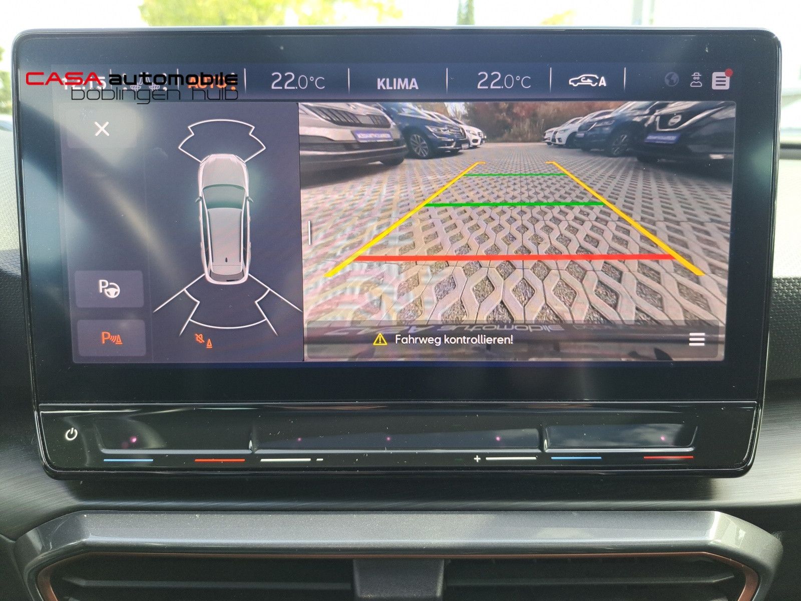 Leon Sportstourer VZ 4Drive 2.0 TSI DSG AHK Pano