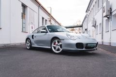 Fahrzeugabbildung Porsche 996 Turbo Coupé  *Schalter / Schalensitze*
