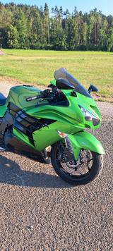 Kawasaki ZZR-1400 - KAWASAKI ZZR