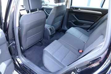 Volkswagen Passat Variant - 10