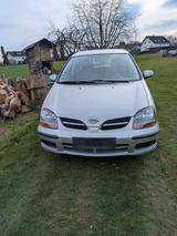 Nissan Almera Tino  1,8 Benziner  KM Stand... - Nissan Almera Tino aus 2002