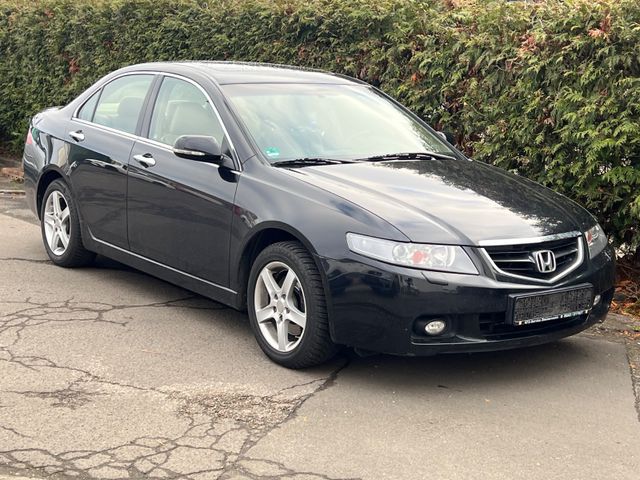 Honda Accord Lim. 2.0 Executive--Automatik--Leder--1Hd