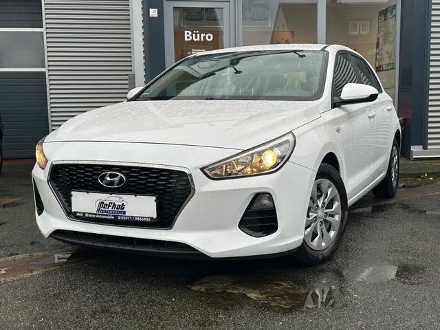 Hyundai i30 Pure*SHZ*MFKL*TOP*