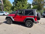 Jeep Wrangler / Wrangler Unlimited Sport - Jeep Wrangler: Rot