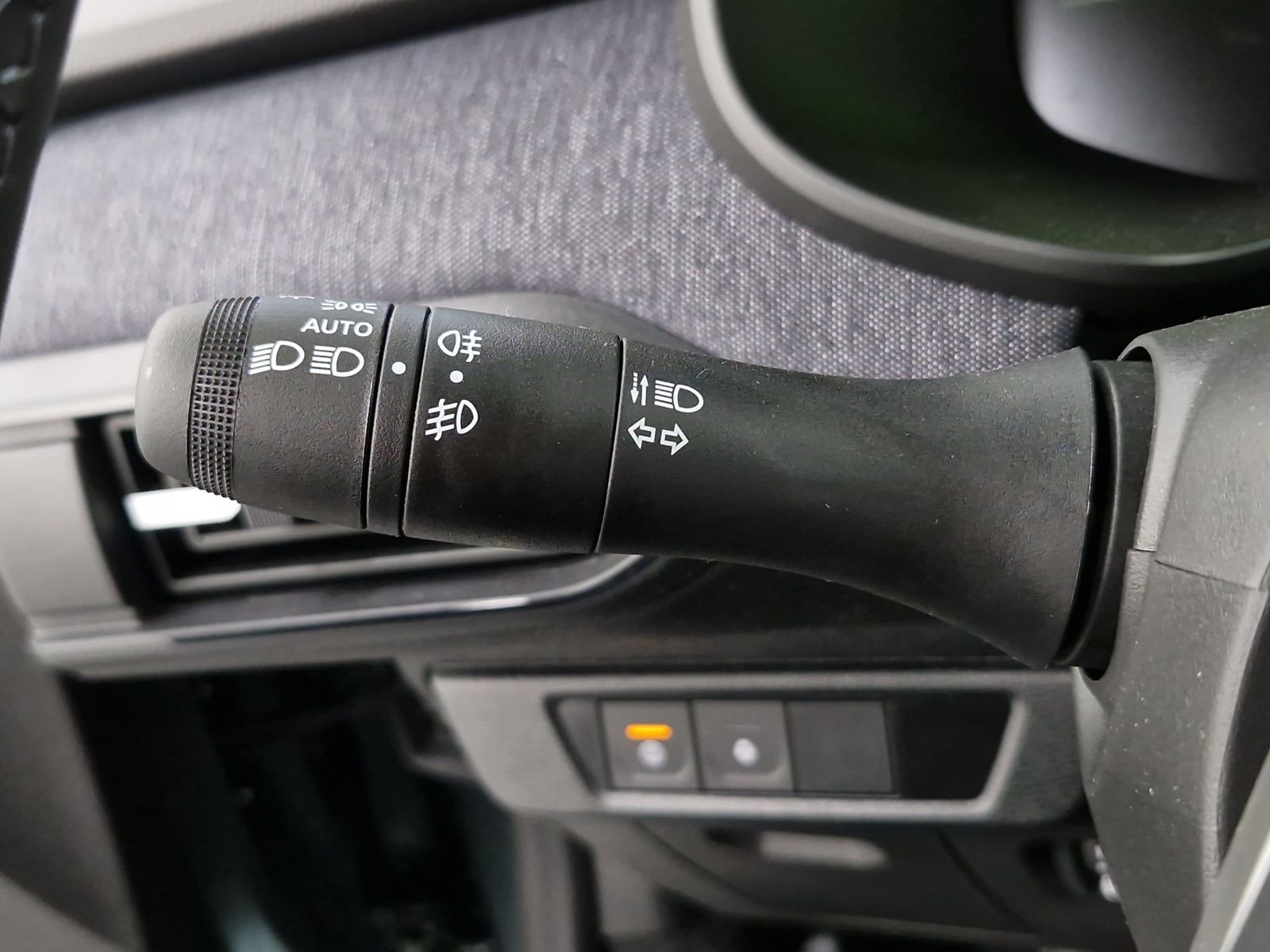 DACIA Jogger Journey Hybrid 155 7-Sitzer – Bild 28