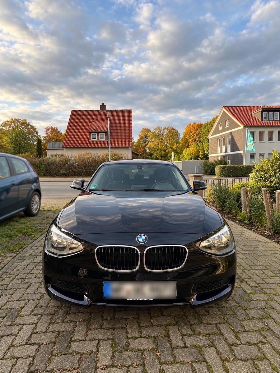 BMW 114