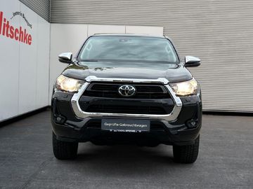 Toyota Hilux - 8