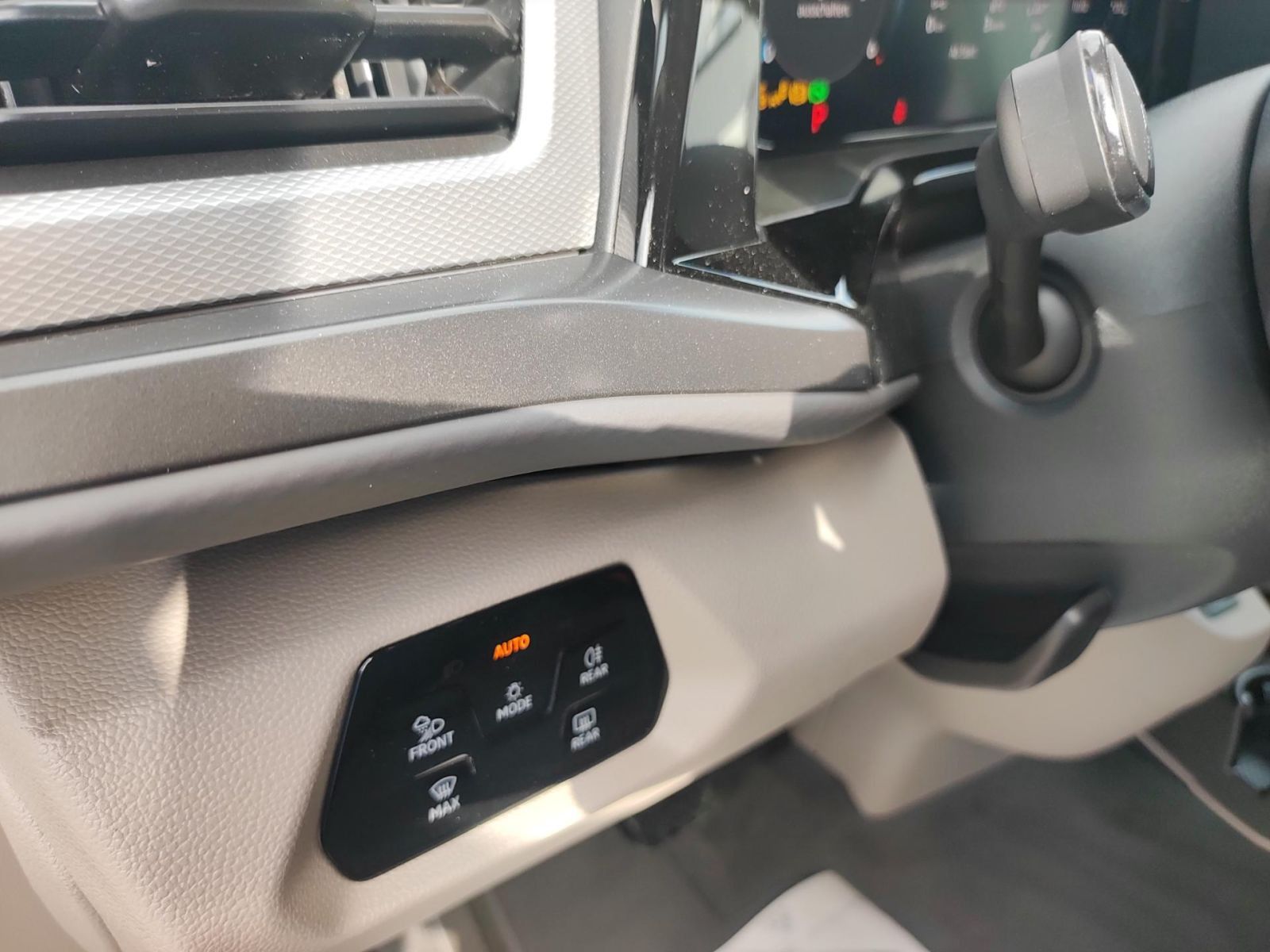 Volkswagen T7 Multivan - Bild 11