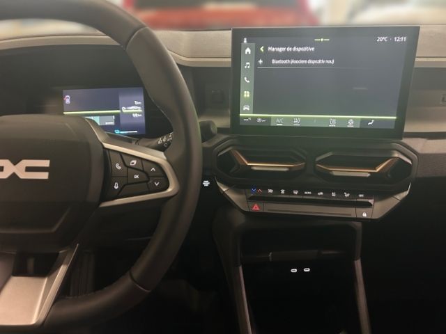 Fahrzeugabbildung Dacia Duster Extreme 1.6 Hybrid 140HP AT SHZ Digitales