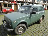Lada Niva 4x4 2015 | Grün | 45.000 km | Gasanlage | P