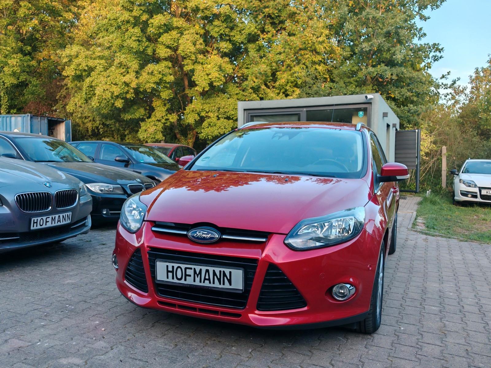 Ford Focus Turnier Titanium 2.0 TDCI 120 KW  Top AUTO
