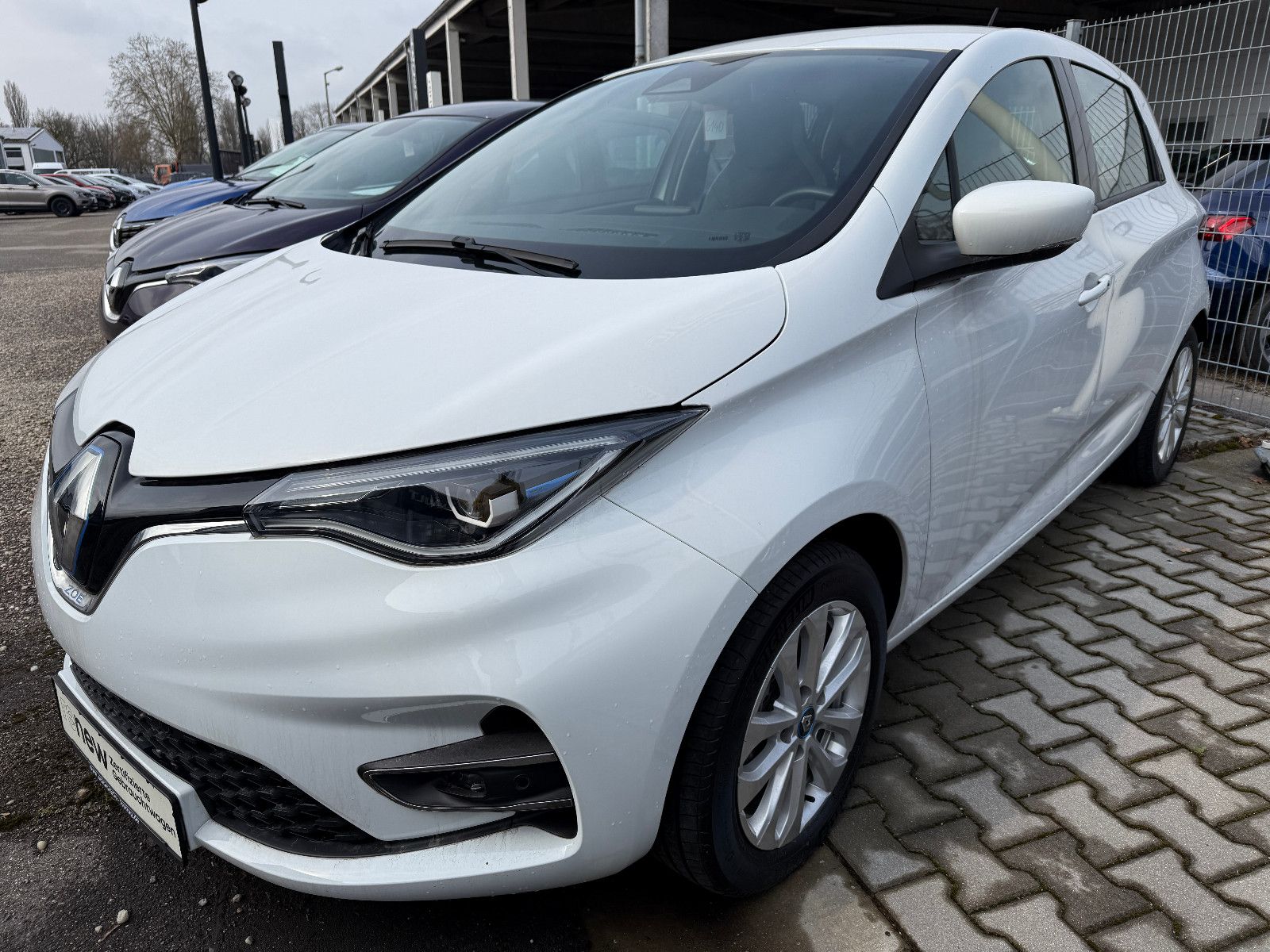 RENAULT ZOE