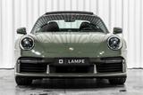 Porsche 992 .1 Turbo PTS Black Olive Green Sportuitlaat  - Porsche 992: Grün