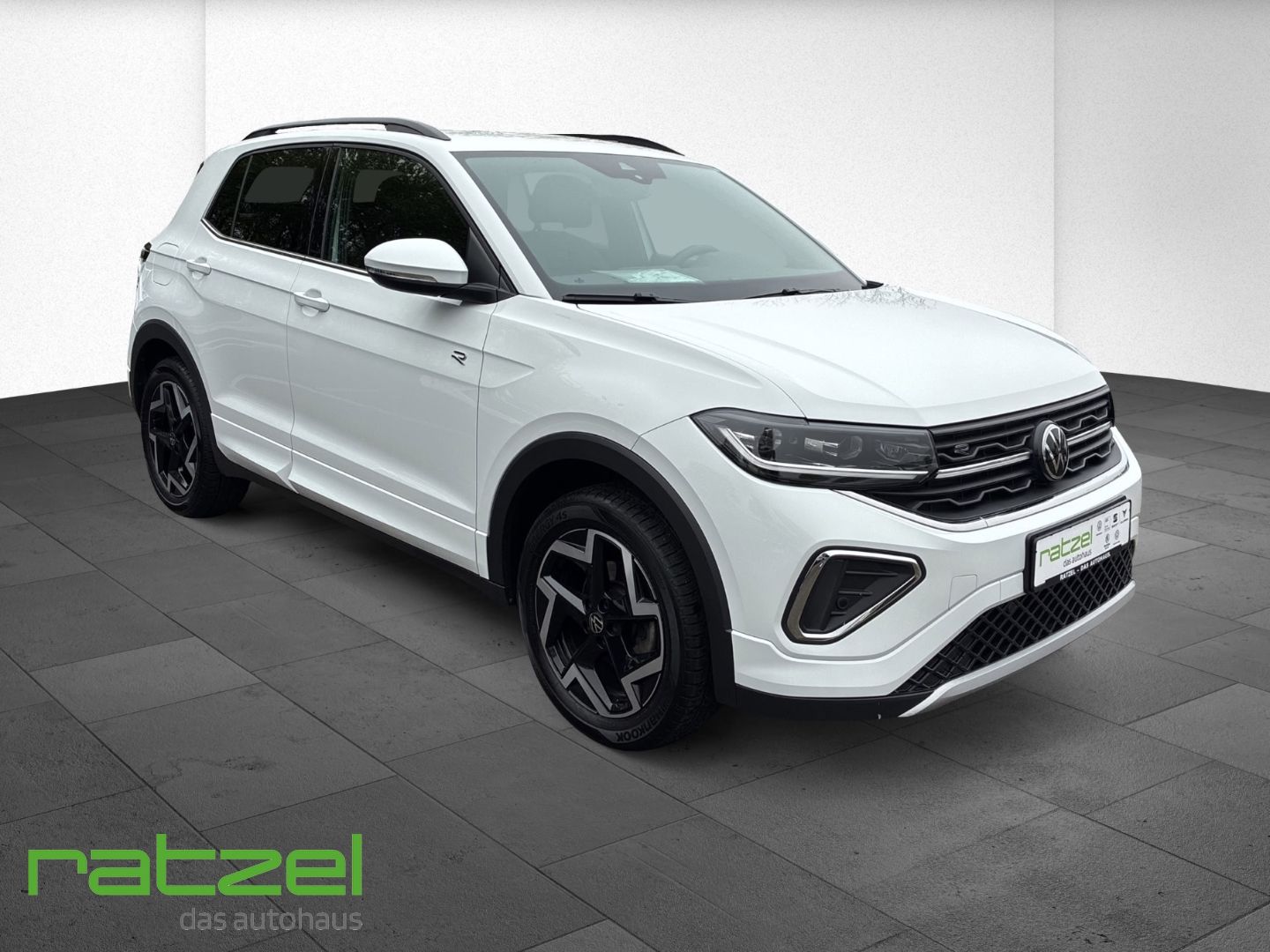 Fahrzeugabbildung Volkswagen T-Cross R-Line 1.0 TSI LED Matrix Digitales Cock