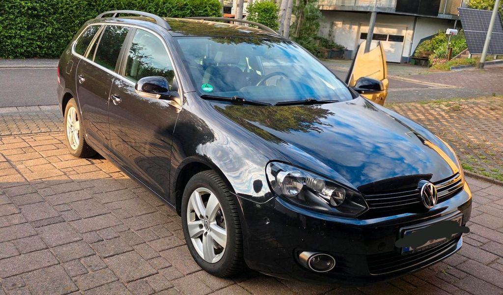 Image of Volkswagen Golf