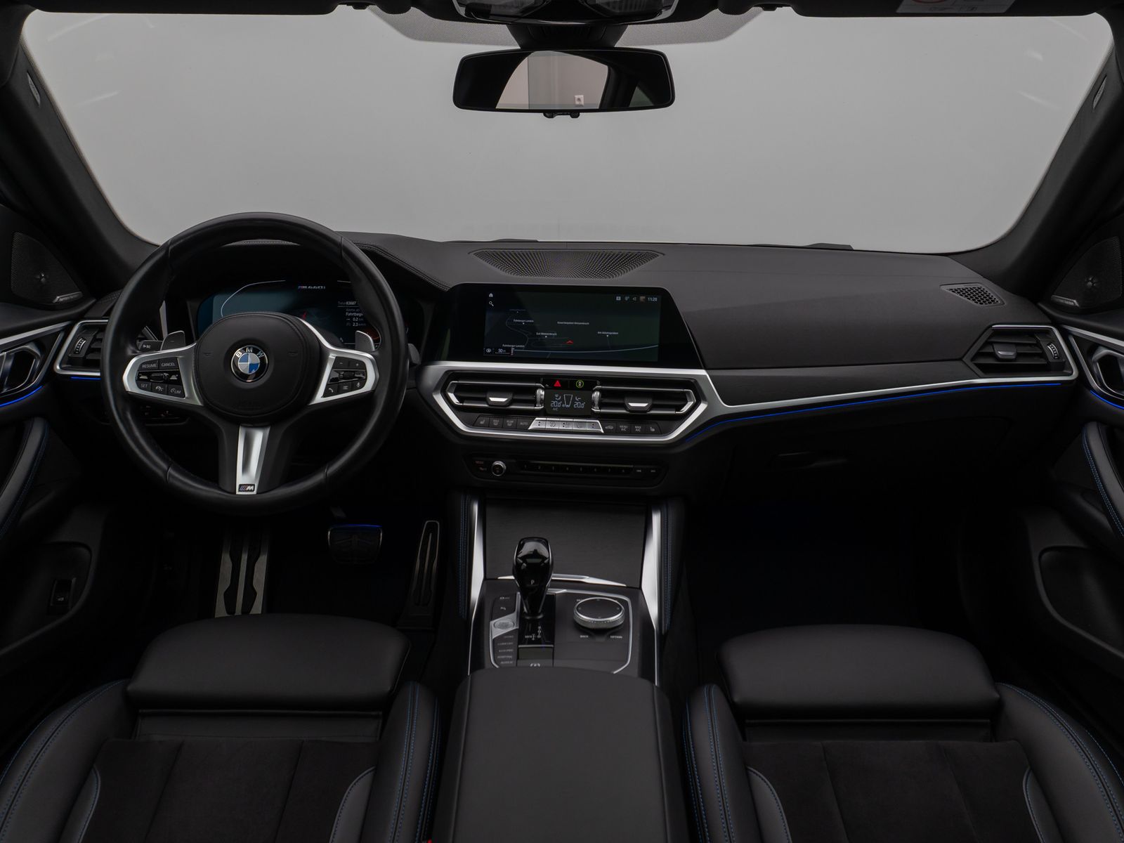 Fahrzeugabbildung BMW M440i xD Gran Coupé Glasdach Kamera HUD DAB H/K