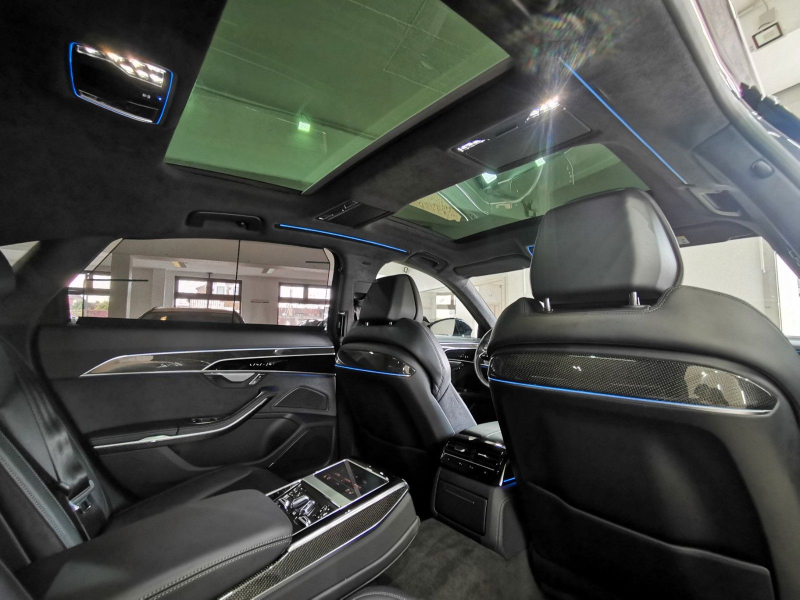 Audi A8 60 TFSIe LANG S-LINE | GARANTIE PLUS bis 2027 foto 2