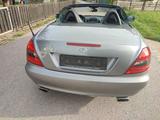 Mercedes-Benz SLK 200 KOMPRESSOR - - gebrauchte Mercedes-Benz SLK-Klasse aus dem Jahr 2009