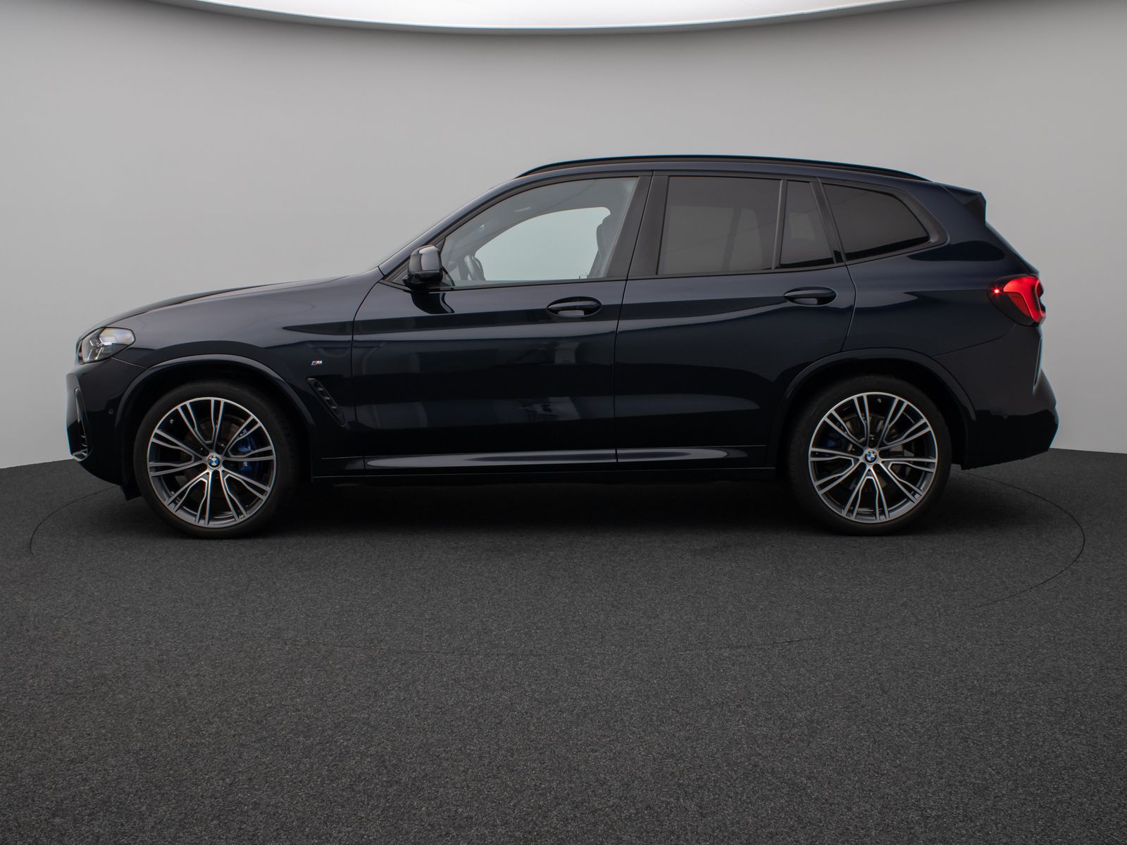 Fahrzeugabbildung BMW X3 xD30d M Sport Kamera Panorama DAB AHK 21Zoll
