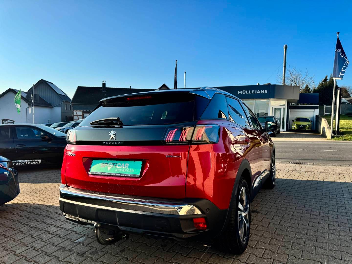 Peugeot 3008 Roadtrip HYB 225 EAT8