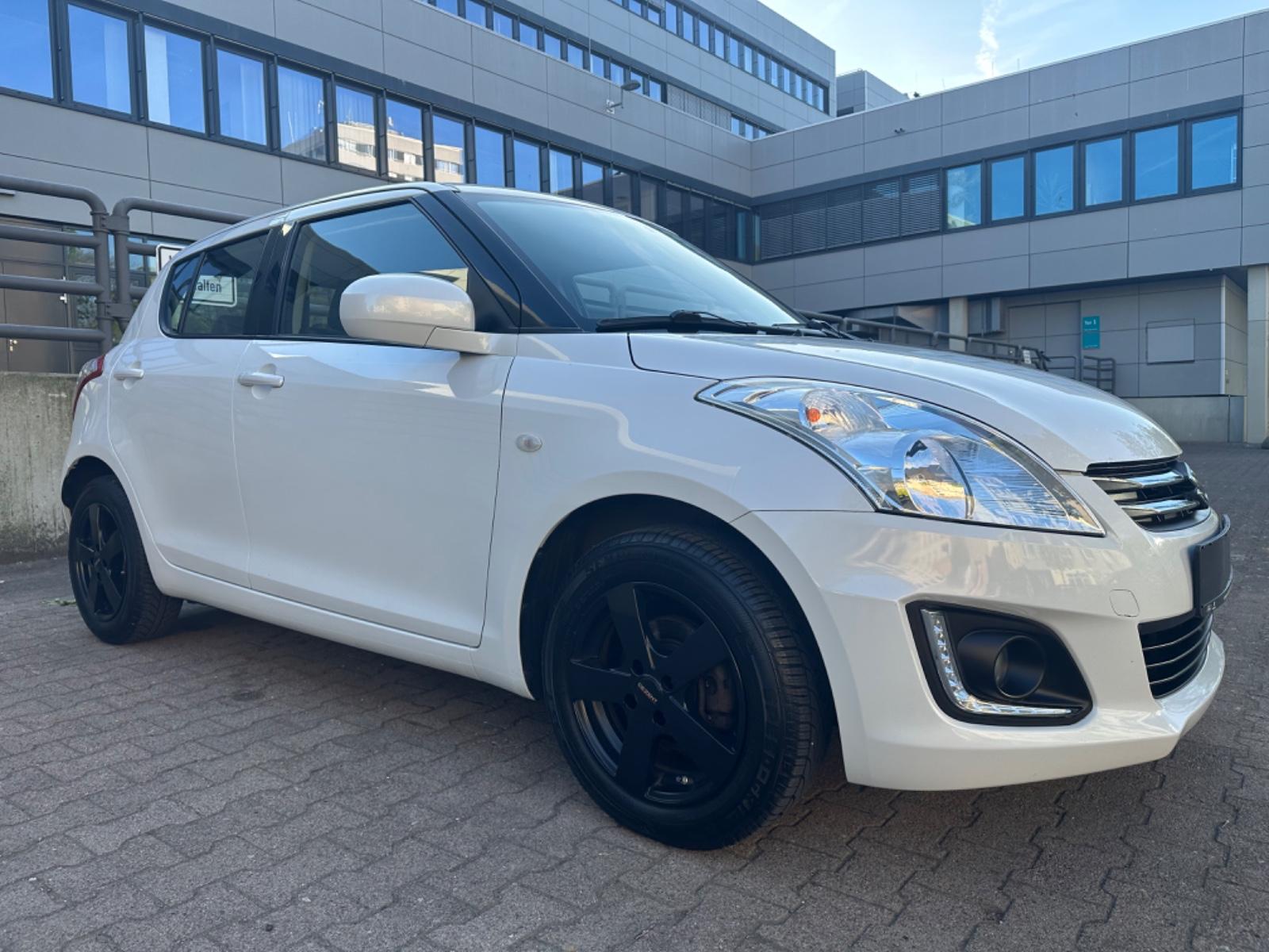 Suzuki SWIFT 1.2 CLUB KLIMAANLAGE/TEILLEDER/PDC/TEMPO