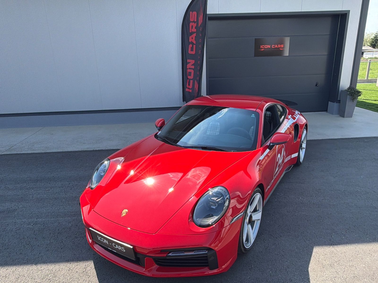 Porsche 911 Turbo 50 Jahre imagem 2