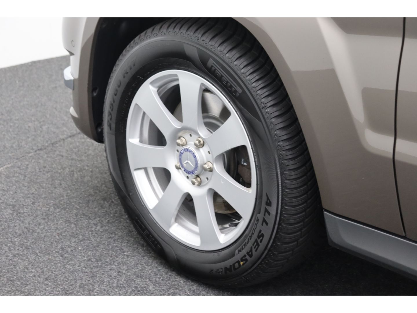 Fahrzeugabbildung Mercedes-Benz GLK 220 CDI BlueEfficiency ACC Navi AHK
